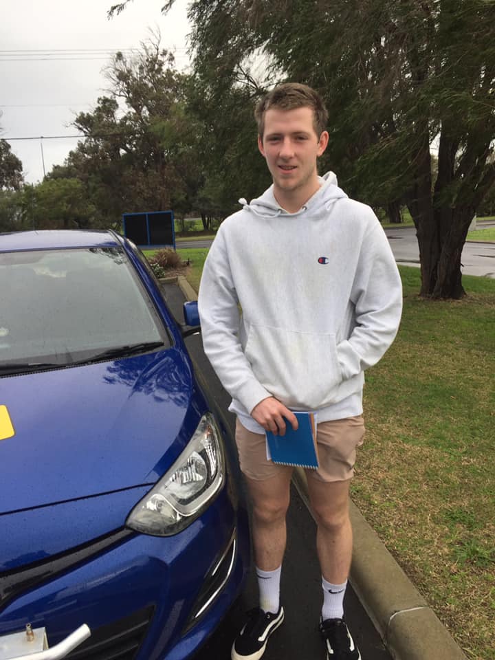 Busselton-Driving-Lessons-Student-Photo17